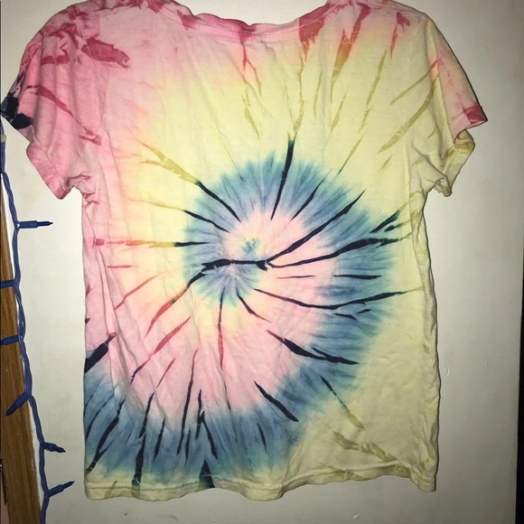 tie-dye t-shirt - Picture 2 of 3